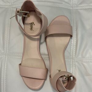 FIONI Blush Sandals for Women Size 10